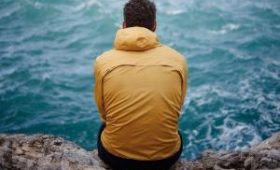 Ученые выяснили, как одиночество влияет на здоровье мужчин