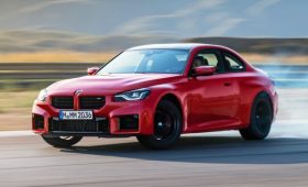 Новое купе BMW M2: задний привод, «механика» за доплату