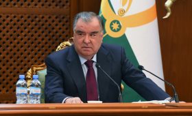 Президент Таджикистана поздравил главу Швейцарии с 30-й годовщиной установления дипотношений
