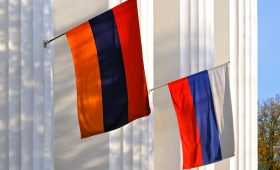 Оверчук: Россия и Армения ищут новые возможности сотрудничества по мирному атому