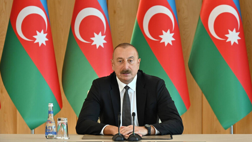 Путин поздравил Алиева с Днем независимости Азербайджана