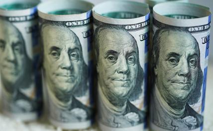 Курс доллара вступил в борьбу за важный рубеж