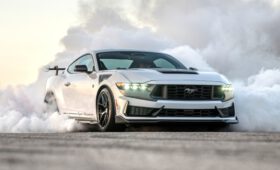 Hennessey ещё раз пришпорила «тёмную лошадку»: представлен Super Venom Mustang