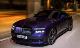 Rolls-Royce Black Badge Spectre стал самой мощной моделью марки