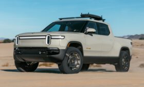 У электромобилей Rivian R1S и R1T появилась версия California Dune